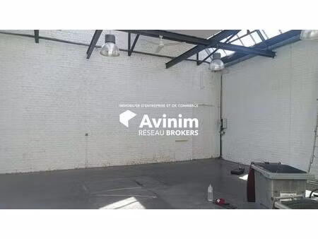 location entrepôt lille 59260 300m²