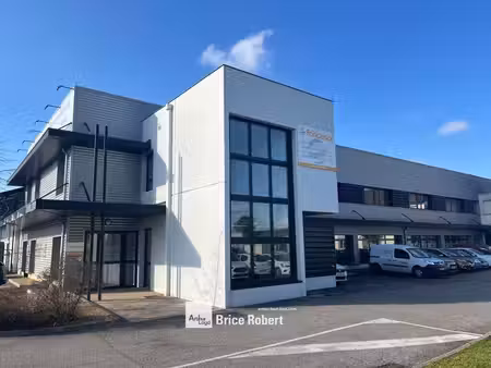 location local d’activités 629m² à 2909m²