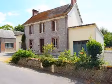 vente maison à bricqueville-sur-mer (50290) : à vendre / 118m² bricqueville-sur-mer