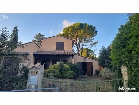 vds jolie villa dans vinsobres 26