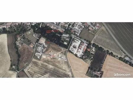 terrain à bâtir de 909m² - entièrement viabilisé
