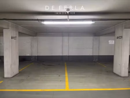 vente garage 48 m² paris 8 (75008)