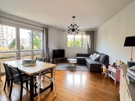 location t2 non meublé