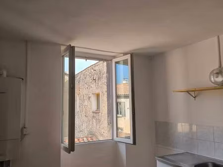 à louer grand f2  lodève