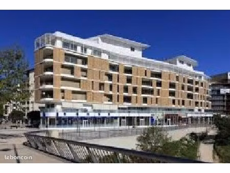parking/box 14 m² montpellier