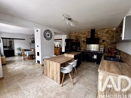 vente maison 5 pièces 163 m² poligny (77167)