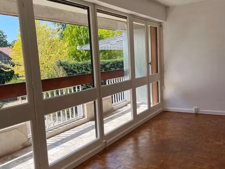 location appartement 1 pièce 33 m² à maisons-laffitte (78600)
