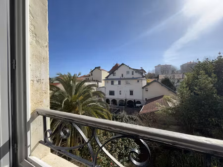 biarritz saint charles studio en bon état
