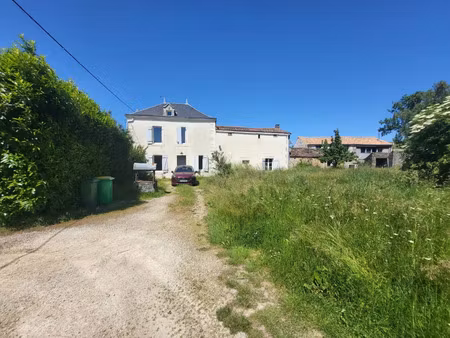vente maison 6 pièces 153 m² ardin (79160)