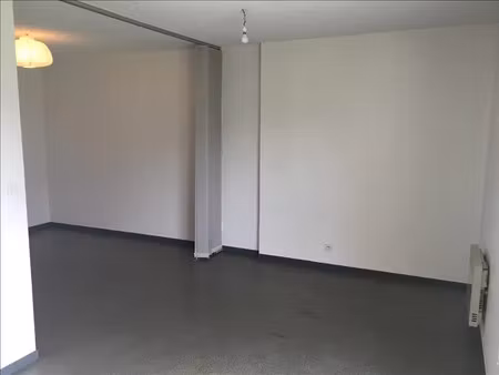 location appartement 1 pièce 36 m² à poitiers (86000)