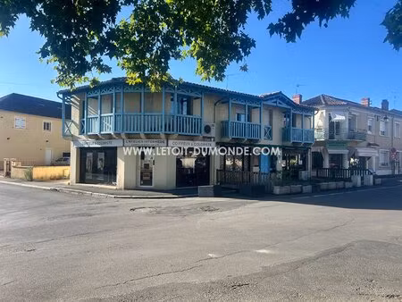 immeuble en plein centre de saint astier