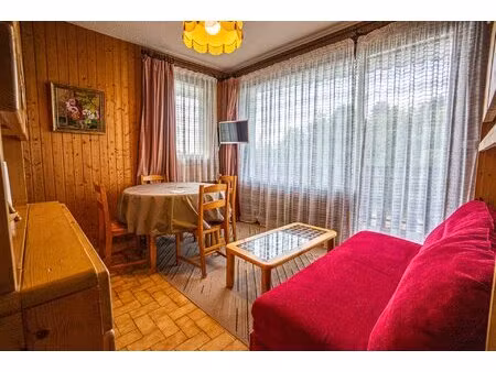 2 pieces – 93000€ – cylamens – 2329
