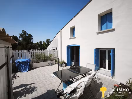 maison de ville dans un charmant petit village  proche de l'