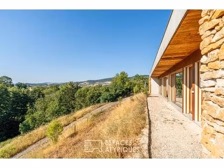 maison bioclimatique avec sa vue dégagée