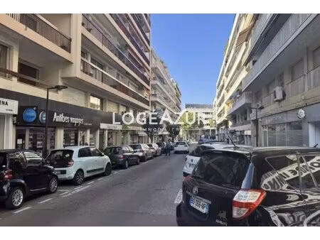 location local commercial antibes centre ville