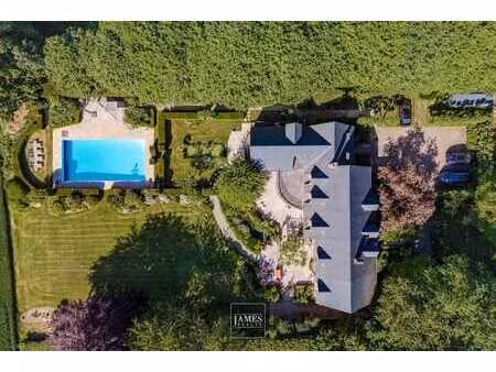 propriété avec vue sur les champs à ohain