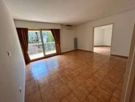 location appartement 3 pièces au cannet (06110) : à louer 3 pièces / 74m² le cannet