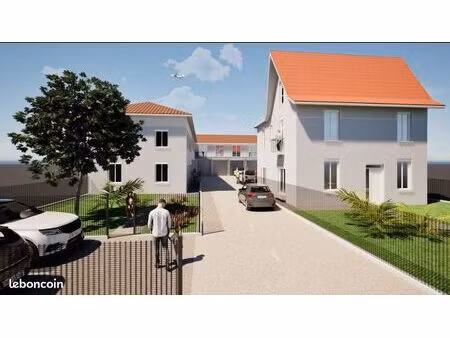 ensemble immobilier de 3 maisons à rénover – centre-ville de montauban