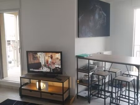 appartement type 2 neuf  meublé