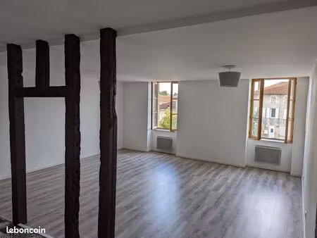appartement t3 62m² en duplex – ambazac  place de la mairie