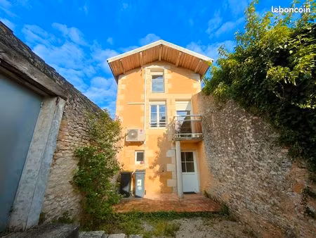 maison t2 70m² avec cour