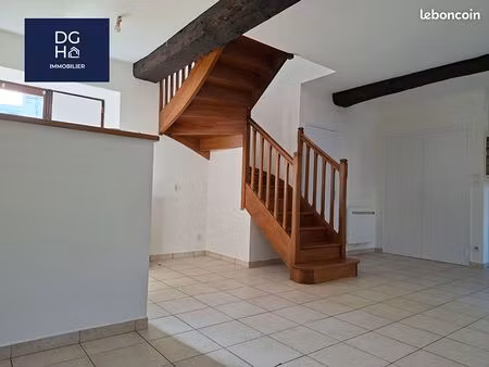 maison 3 pièces 55 m²