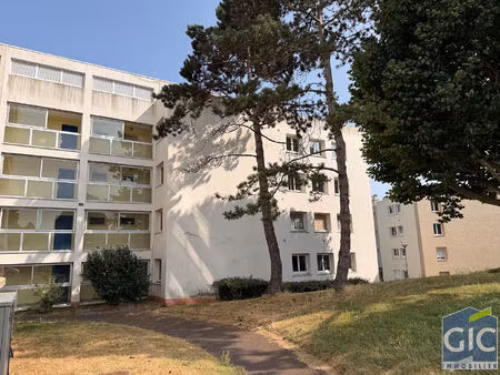 a vendre en exclusivite gic-bi un 3pp rénové a herouville grand parc