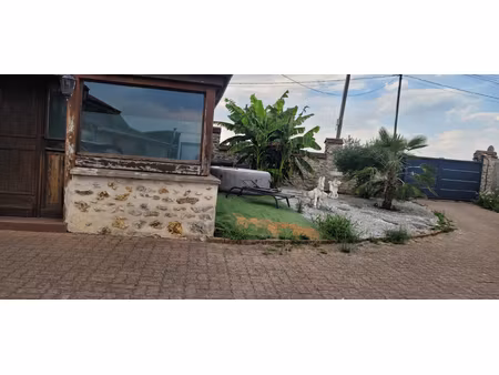 maison en vente sur terrain de 1 075 m²