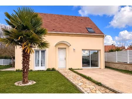 maison meru 6 pièce(s) 118 m2