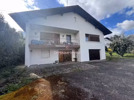 charmante maison de 5 pièces avec grand jardin 2500m2