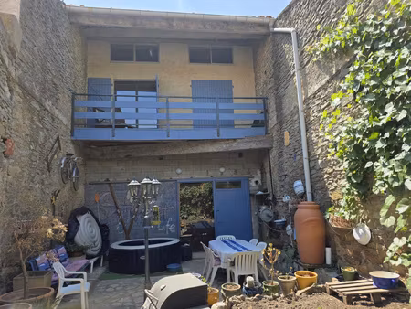 maison de village + garage + cour - siran