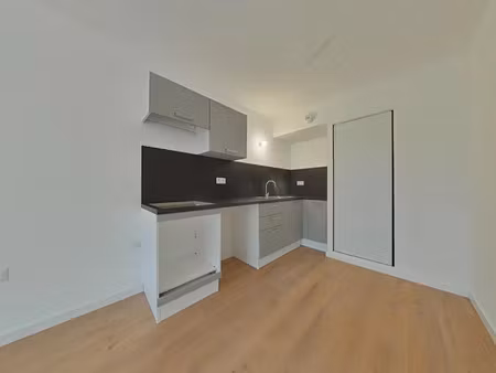 location appartement 3 pièces 72 m² à cucq (62780)  910 €