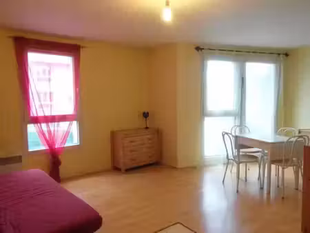 location appartement 1 pièce 34 m² à gonesse (95500)