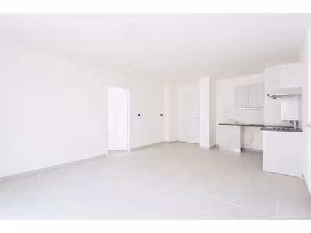 location appartement 2 pièces 38 m² à jouy-le-moutier (95280)  753 €