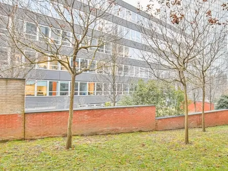 location appartement 2 pièces 42 m² à montreuil (93100)  1 075 €