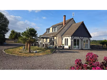 vente maison 7 pièces 139 m² étrépagny (27150)