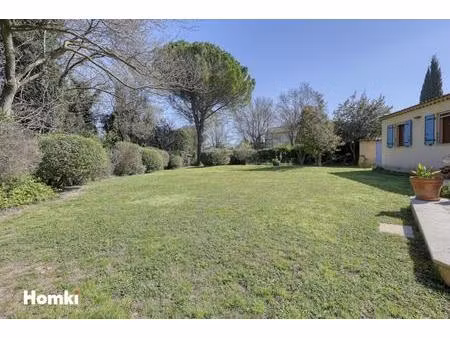 maison/villa t5 de 138 m² à solliès-pont 83210