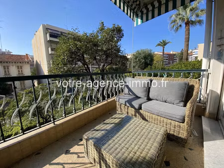 location appartement 3 pièces 70 m² à nice (06000)