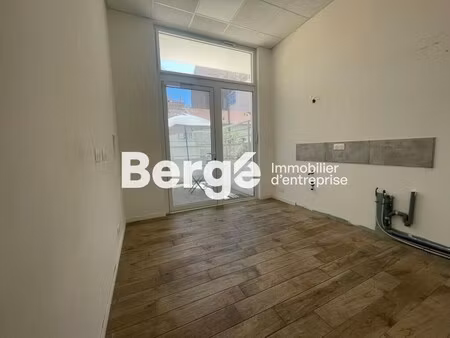 location commerce cannes 06400 94m²