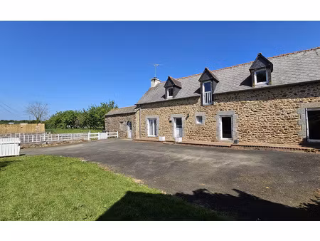 maison de campagne habitable immédiatement avec ses combles
