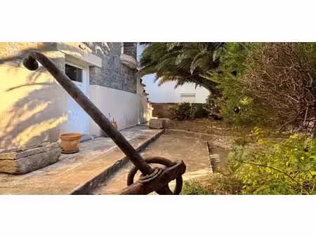 maison avec jardin et terrasse port louis (56)