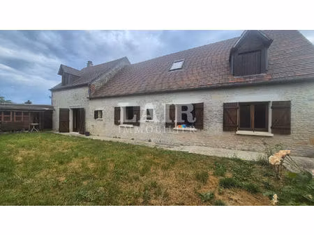 maison à 13 km de sees