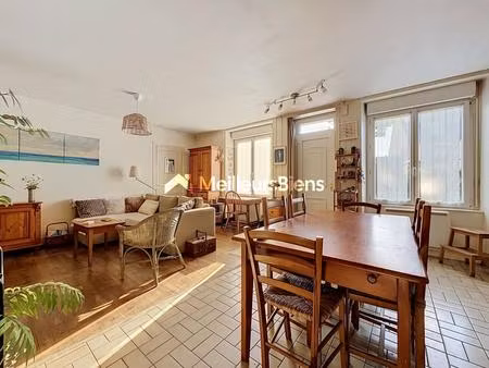 maison 3 pièces de 77 m² à treffendel avec jardin de 684 m²