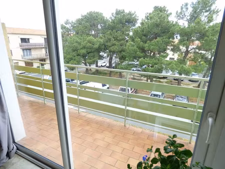 location appartement 3 pièces 80 m² à narbonne (11100)  765 €