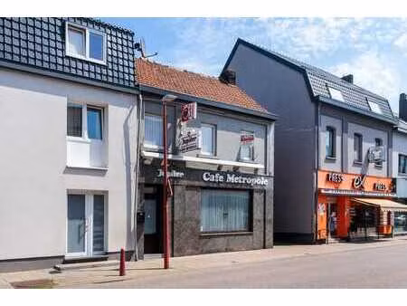 commerce avec appartement