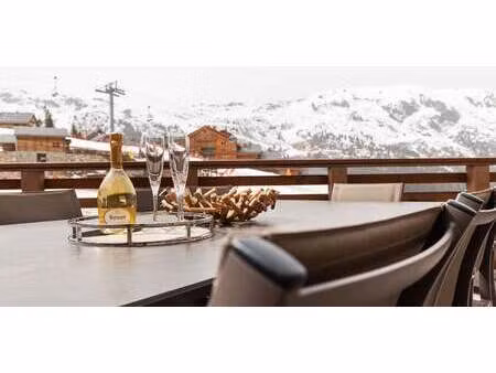 appartement avec terrasse et piscine méribel-les-allues (73)