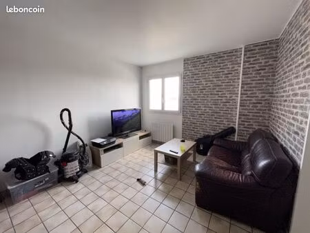 appartement 3 pièces 65 m²