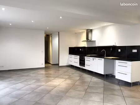 appartement 4 pièces 100 m²