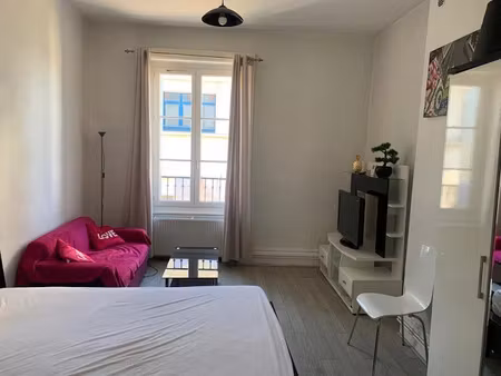 location meublée appartement 2 pièces 32.15 m² à saint-galmier (42330)  430 €