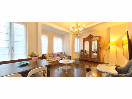 location meublée appartement 5 pièces 110 m² à strasbourg (67000)  480 €